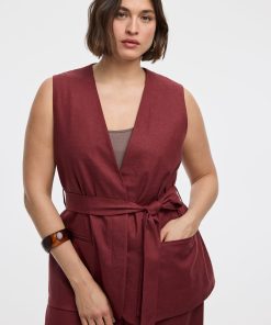 Sleeveless Belted Blazer