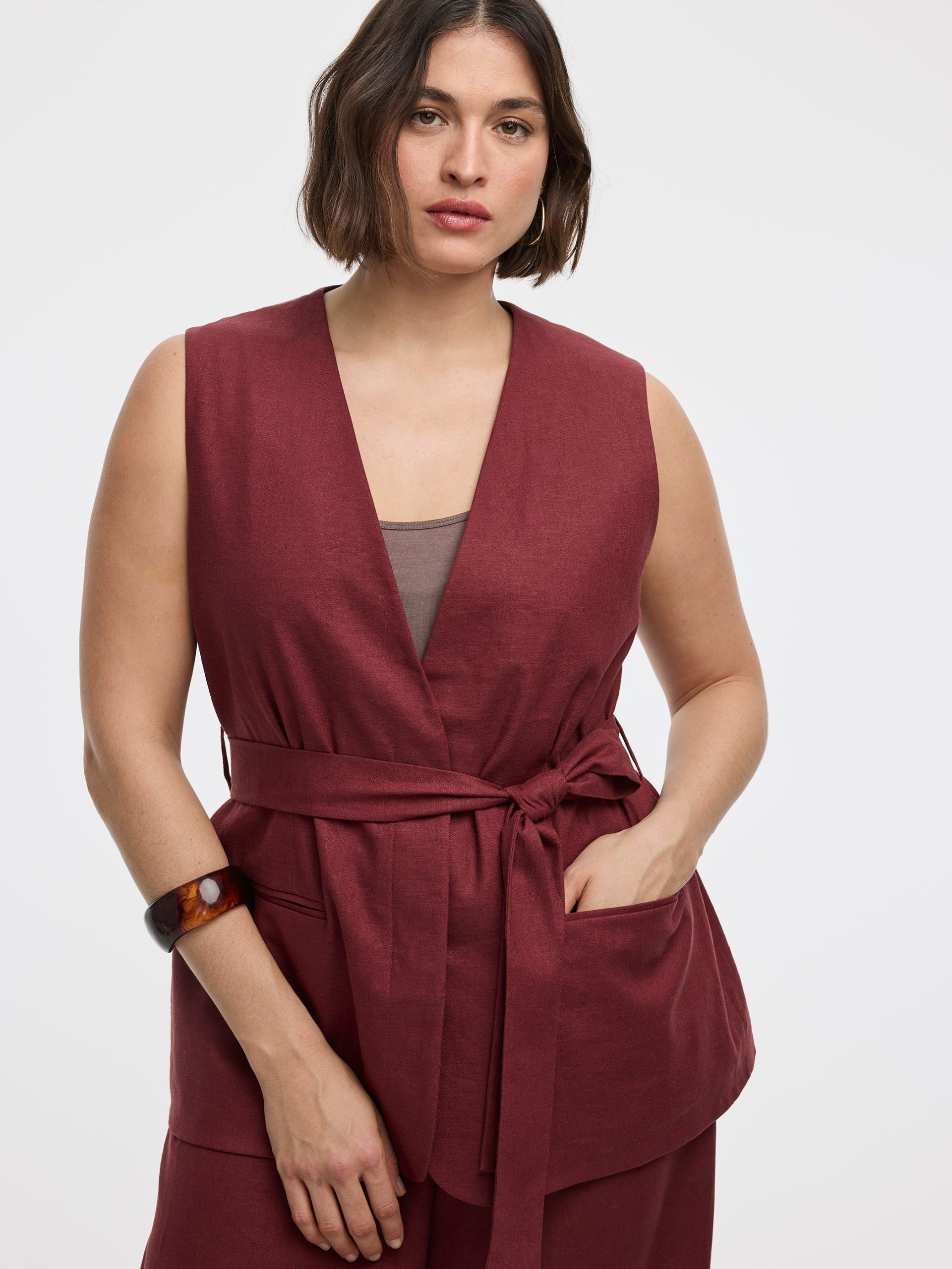 Sleeveless Belted Blazer