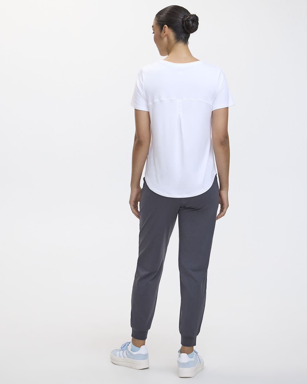 Short-Sleeve Crew-Neck Tee - DRY-LUX (R) Hyba Essentials - Image 17