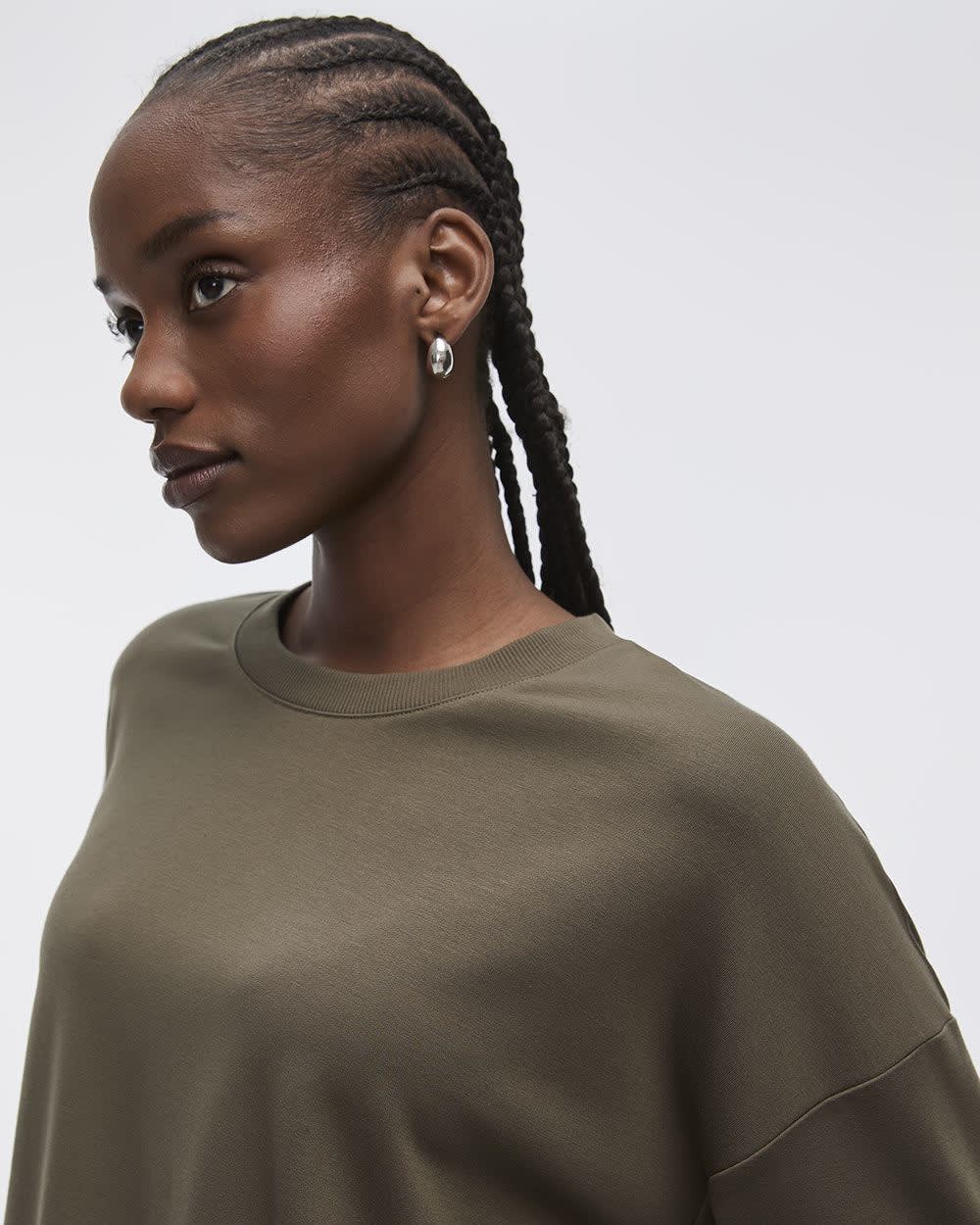 Long-Sleeve Crew-Neck Sweatshirt - R Essentials - Image 20