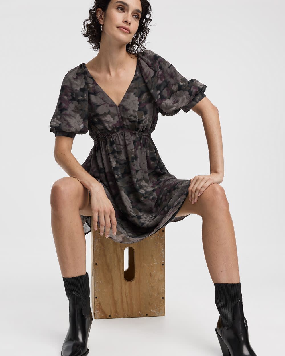 Elbow-Sleeve V-Neck Empire-Cut Dress - Image 4