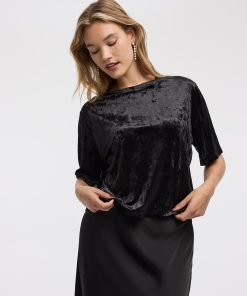 Short-Sleeve Crew-Neck Velvet Boxy Top