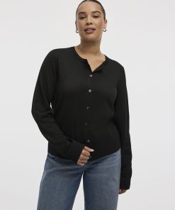 Crew-Neck Cardigan - R Essentials