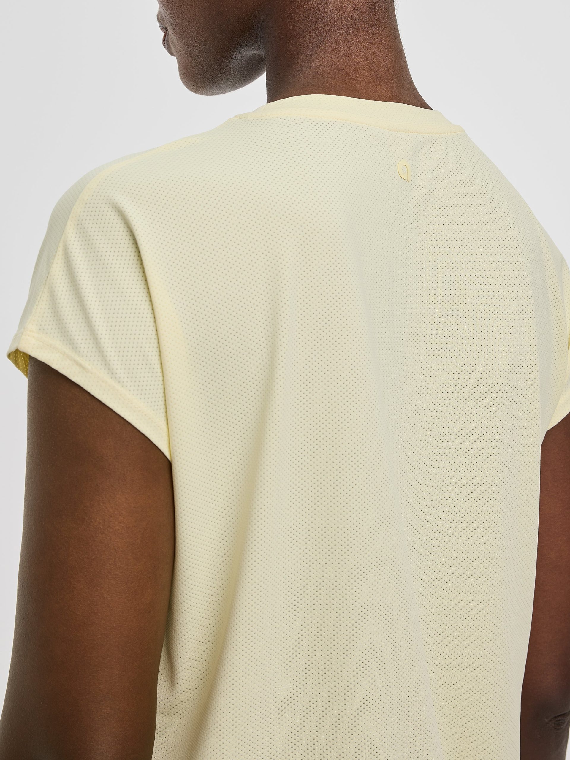 Extended-Sleeve Mesh Tee - Image 6