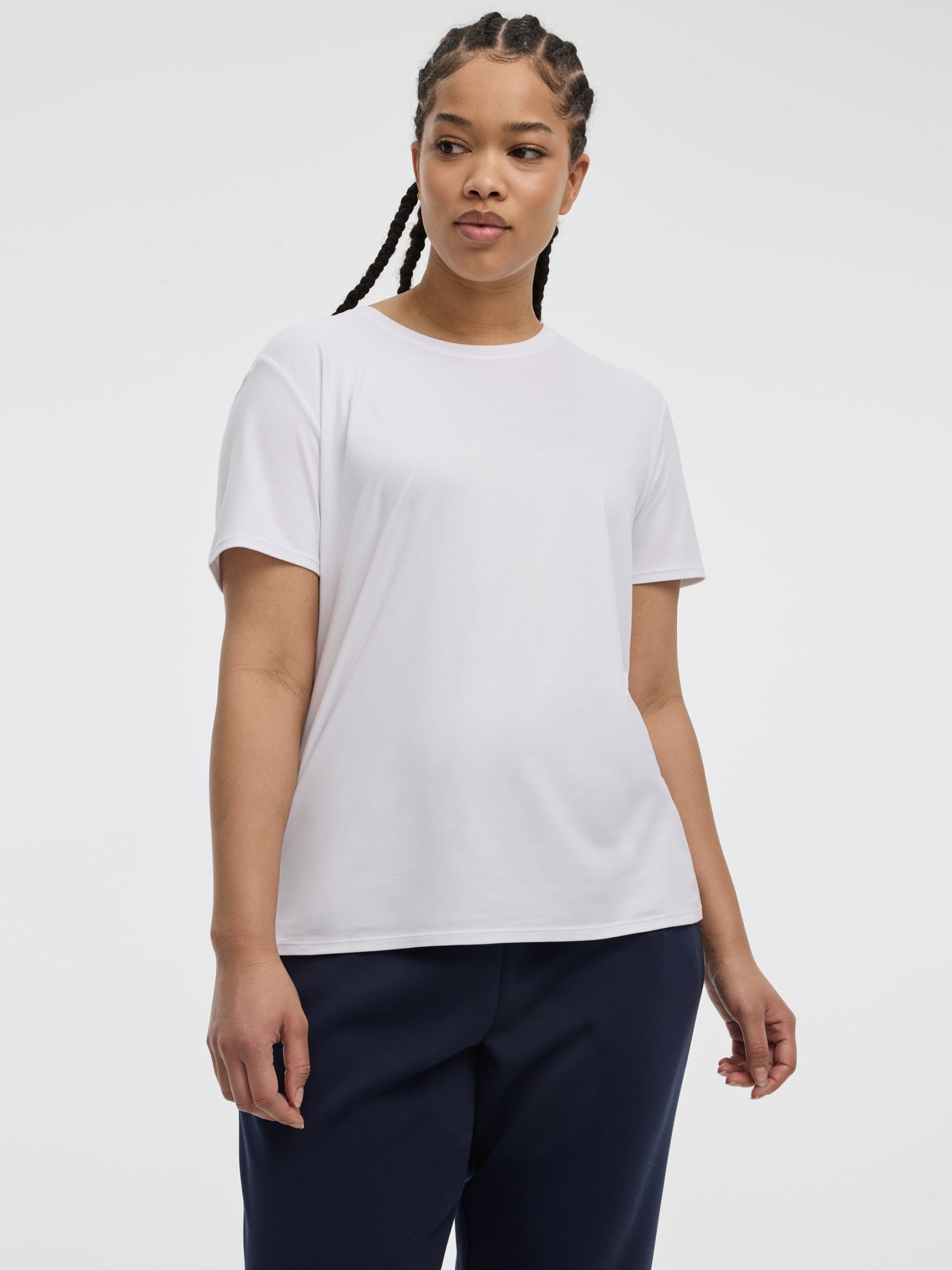 Crew-Neck Tee - DRY-LUX (R) Hyba Essentials